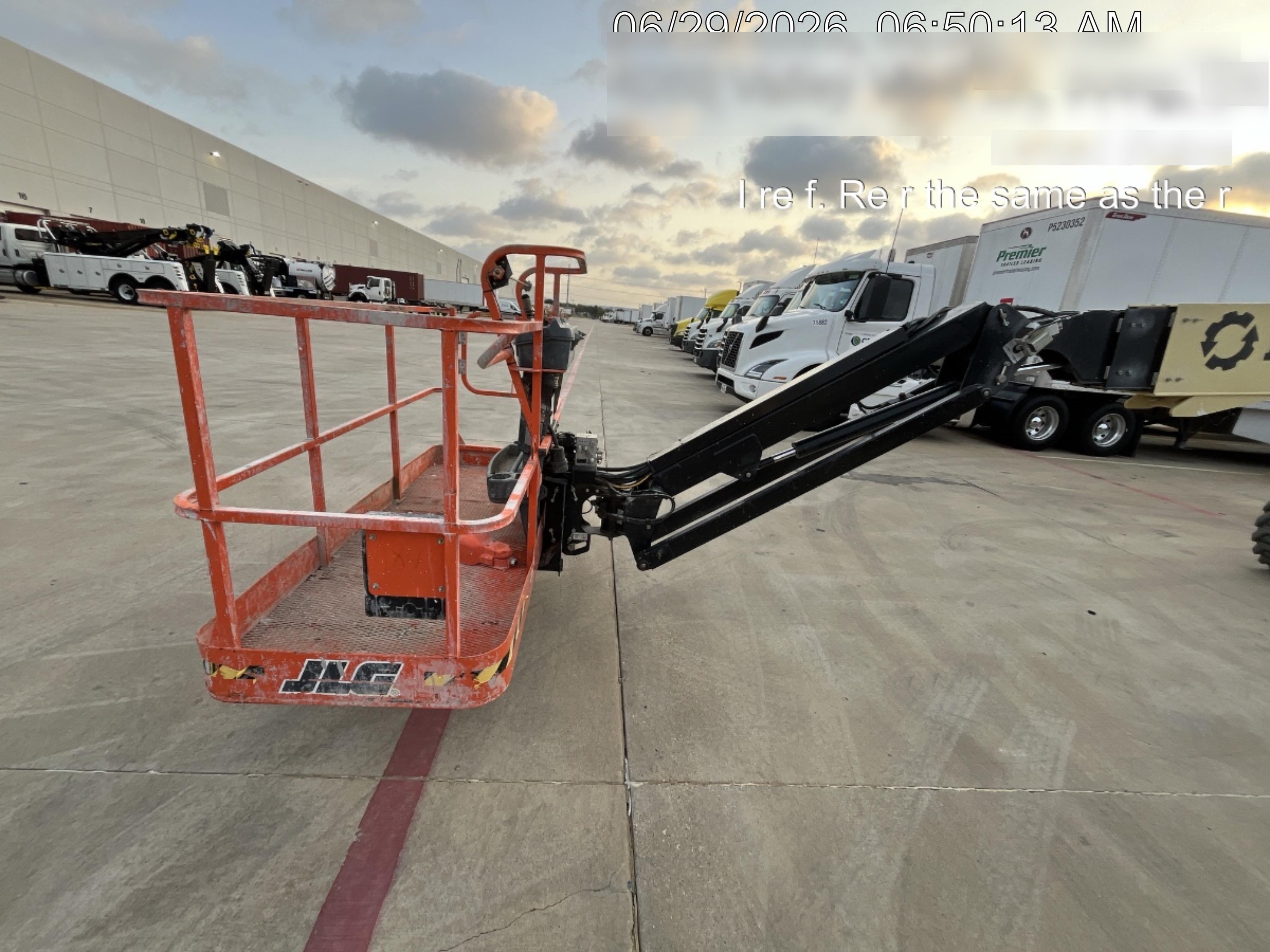 2023 JLG 660SJ