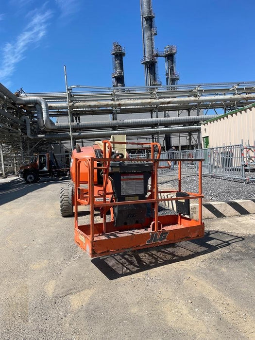 2019 JLG 450AJ