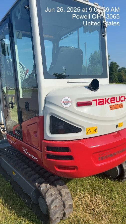 2025 TAKEUCHI TB235-2CR