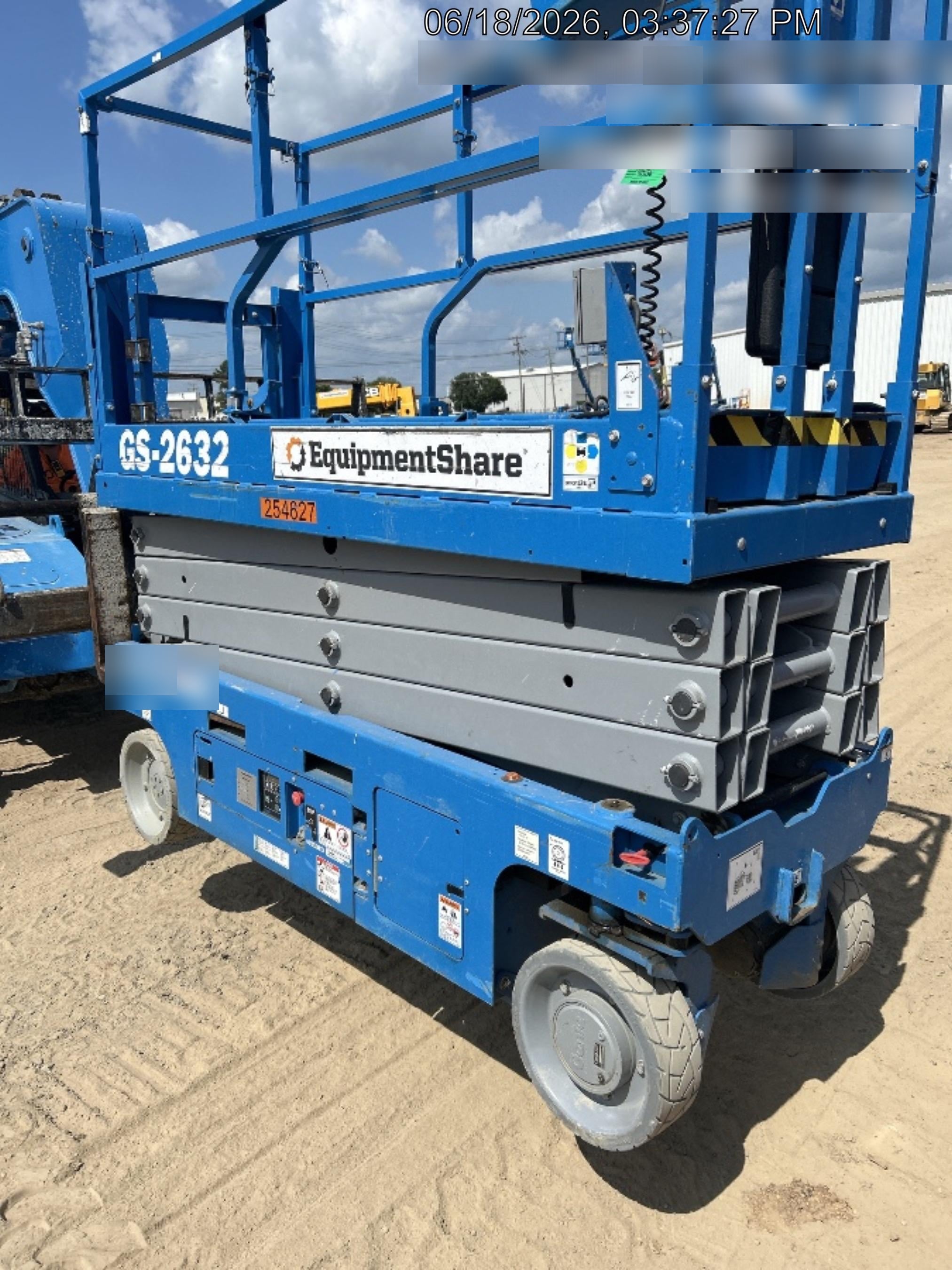 2022 GENIE GS-2632