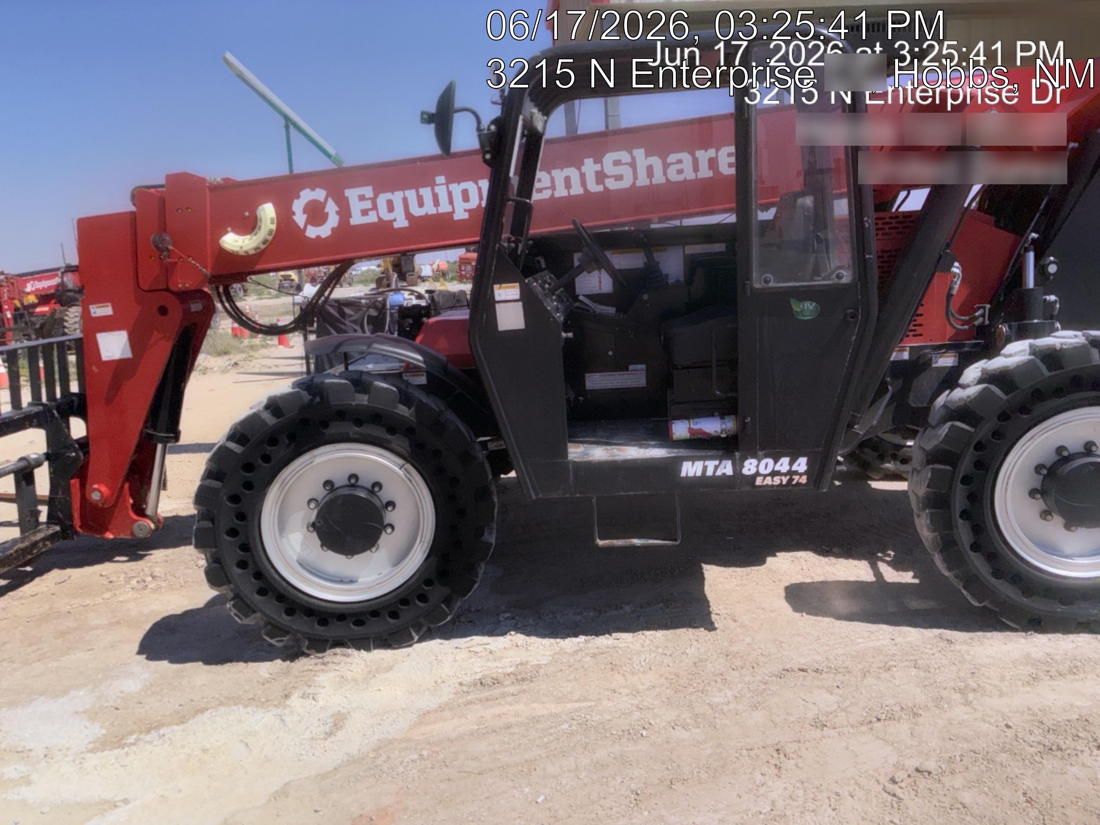 2021 MANITOU MTA8044