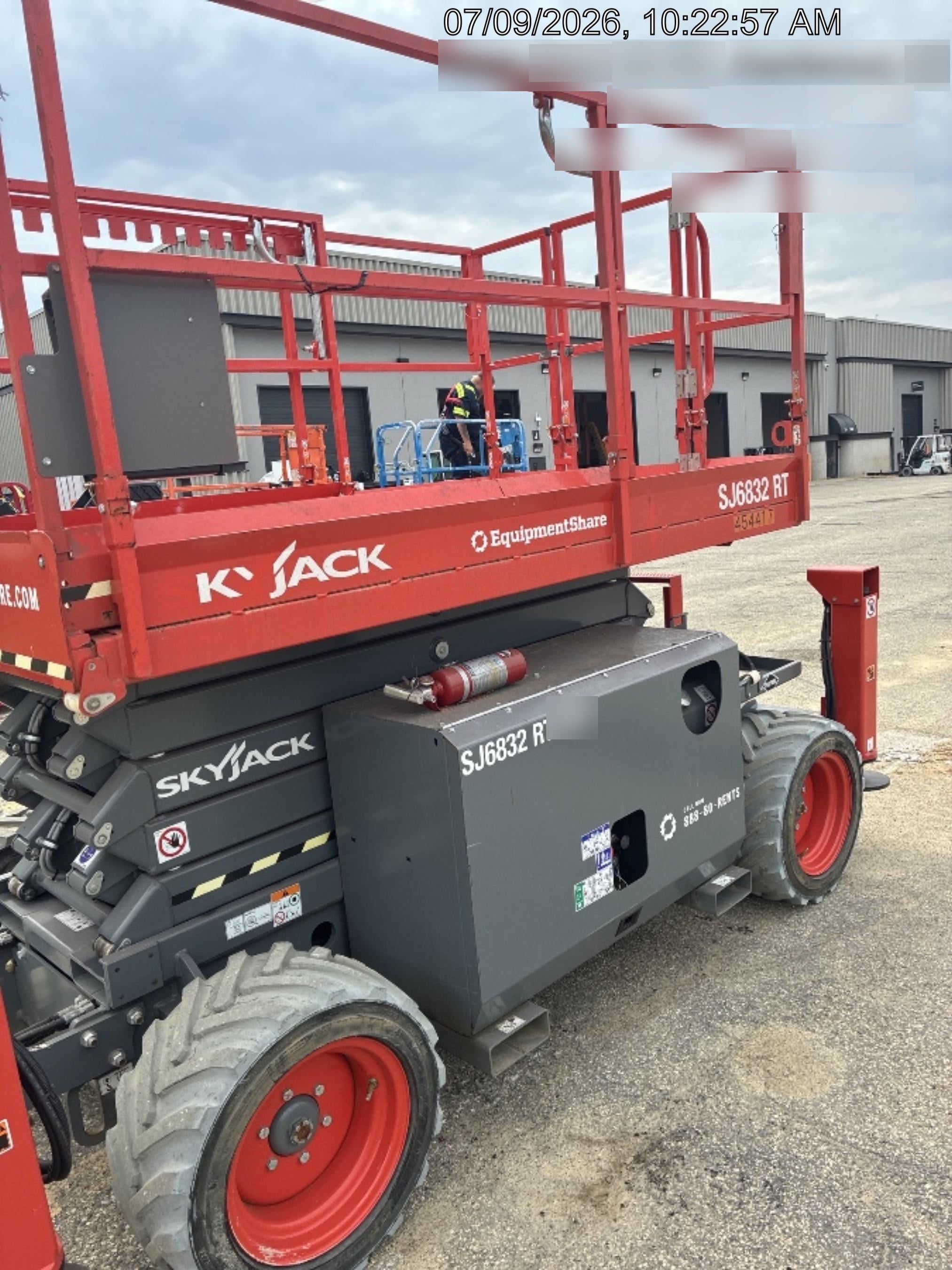 2024 SKYJACK SJ6832 RT