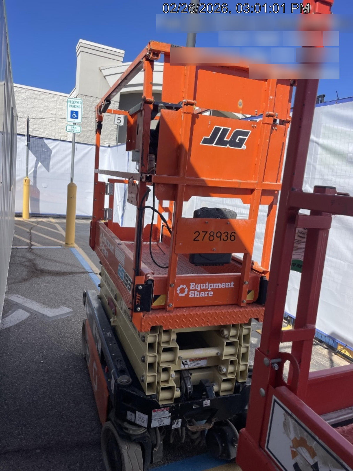 2022 JLG ES1932