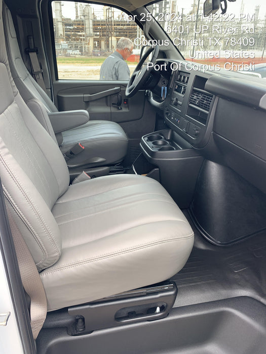 2023 CHEVROLET Express Van - Rental