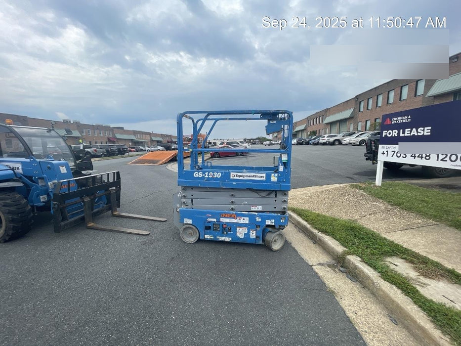 2020 Genie GS-1930 Fixed rails with chain entry gate - Pre A92.20