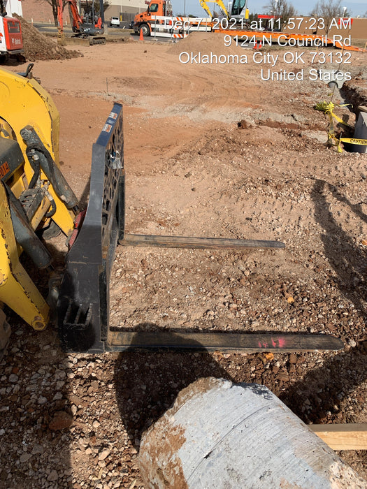 2018 PALADIN 48" Pallet Forks - Paladin