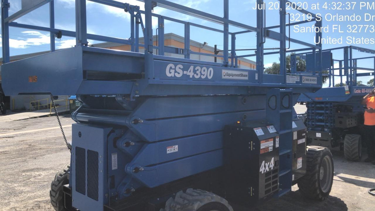 2020 GENIE GS-4390 RT