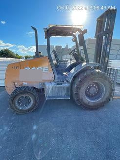 2018 CASE 586H