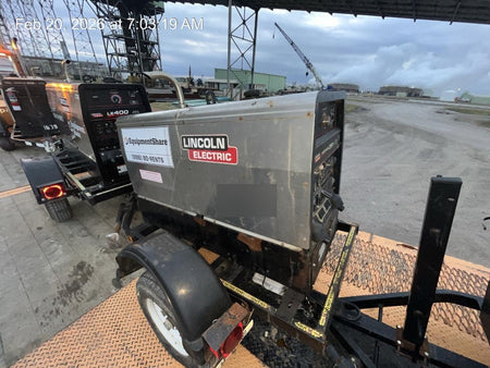 2019 Lincoln Electric Vantage 322 Lincoln Vantage 322 Welder w/Trailer, Light Kit, Cable Rack