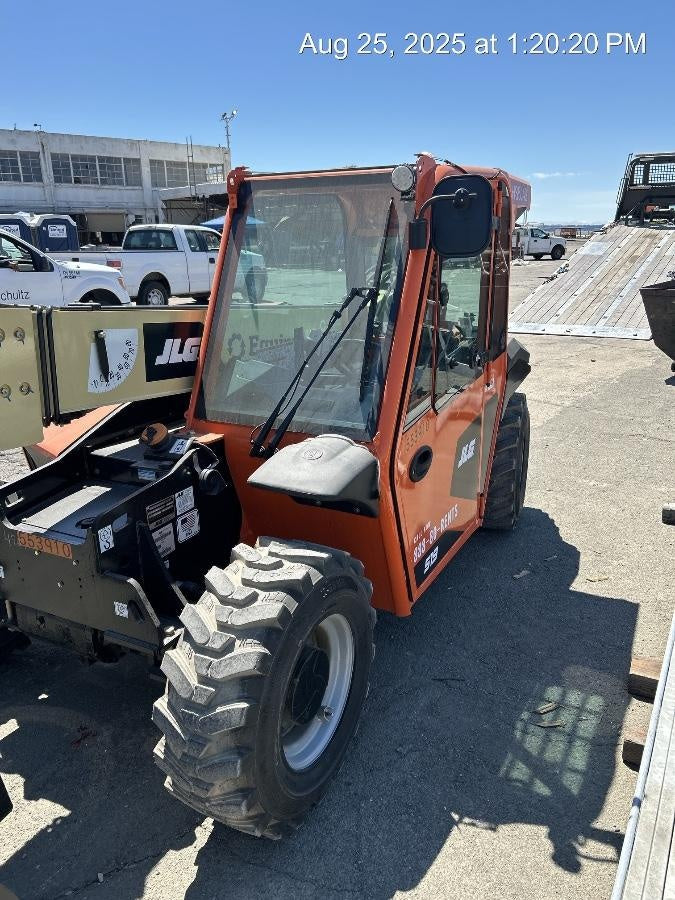 2025 JLG 519