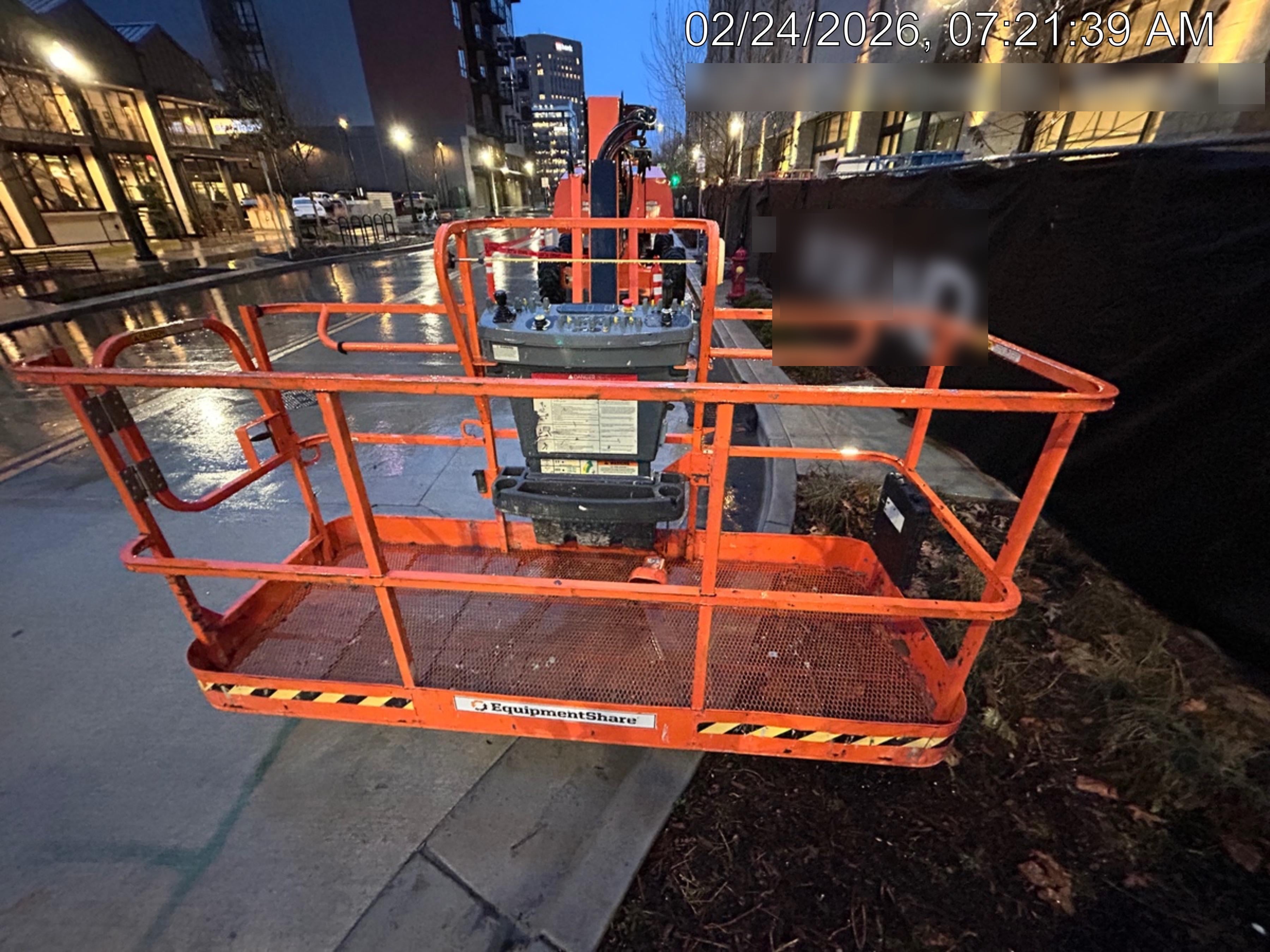 2022 JLG 860SJ