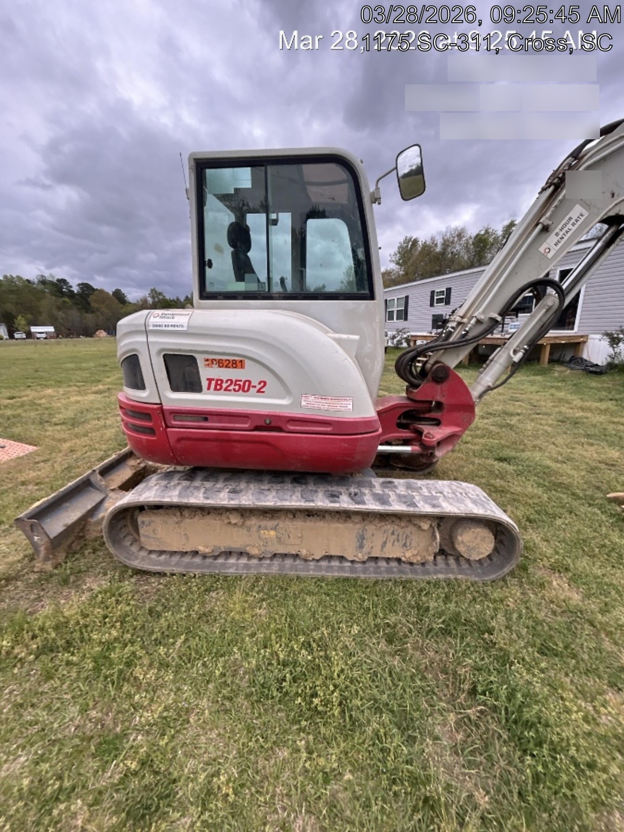 2021 TAKEUCHI TB250-2C