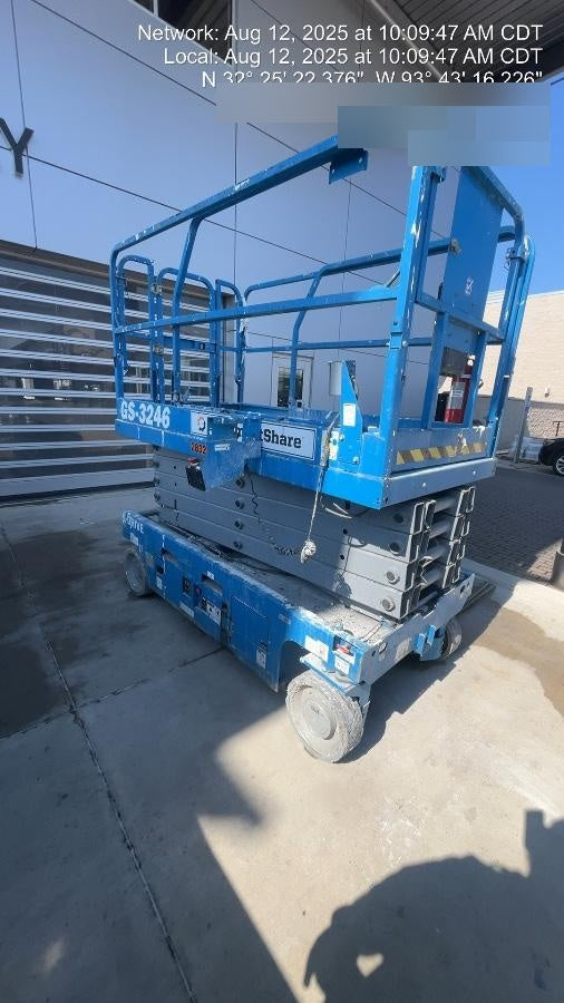 2022 GENIE GS-3246