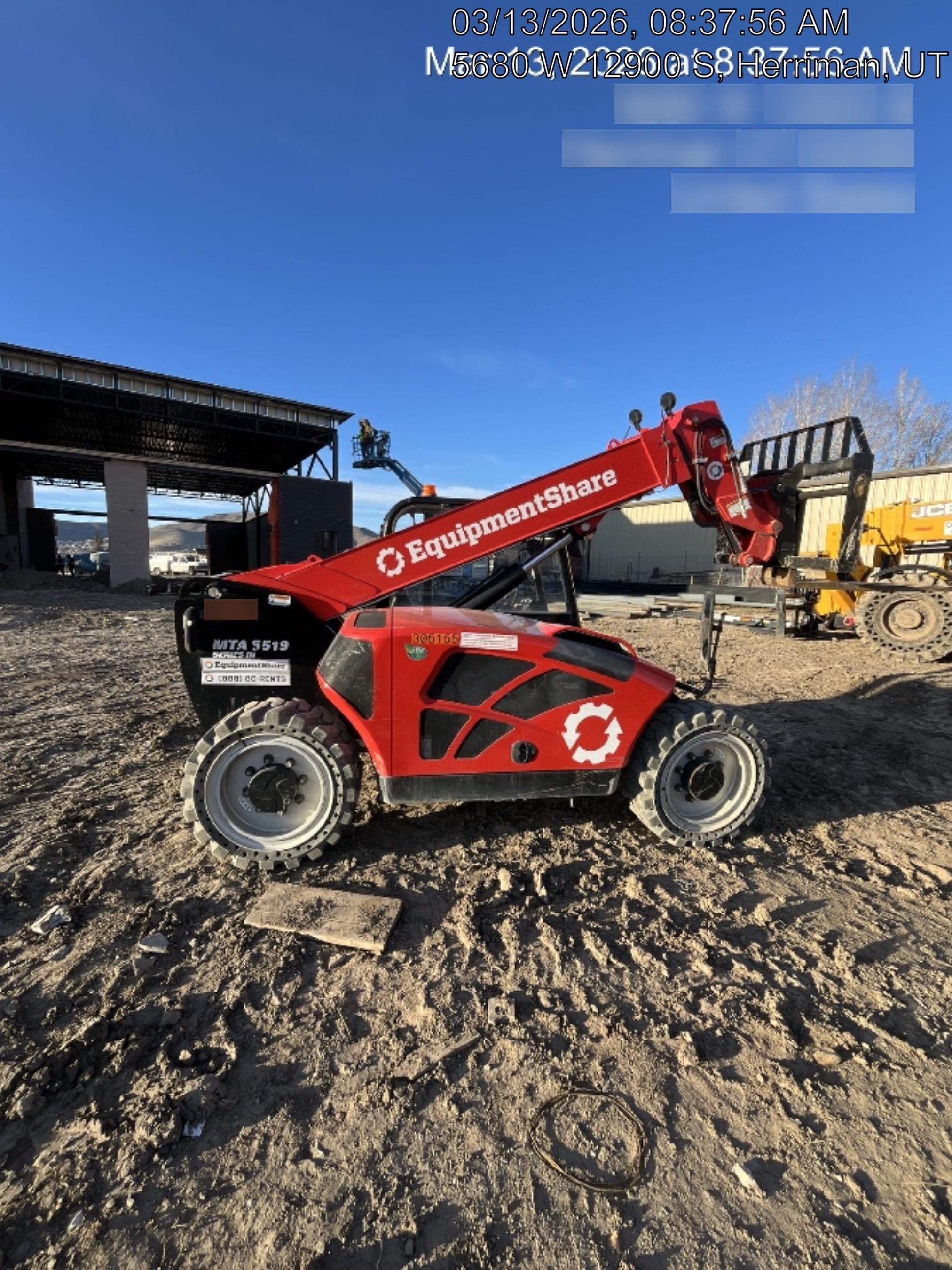 2023 MANITOU MTA5519