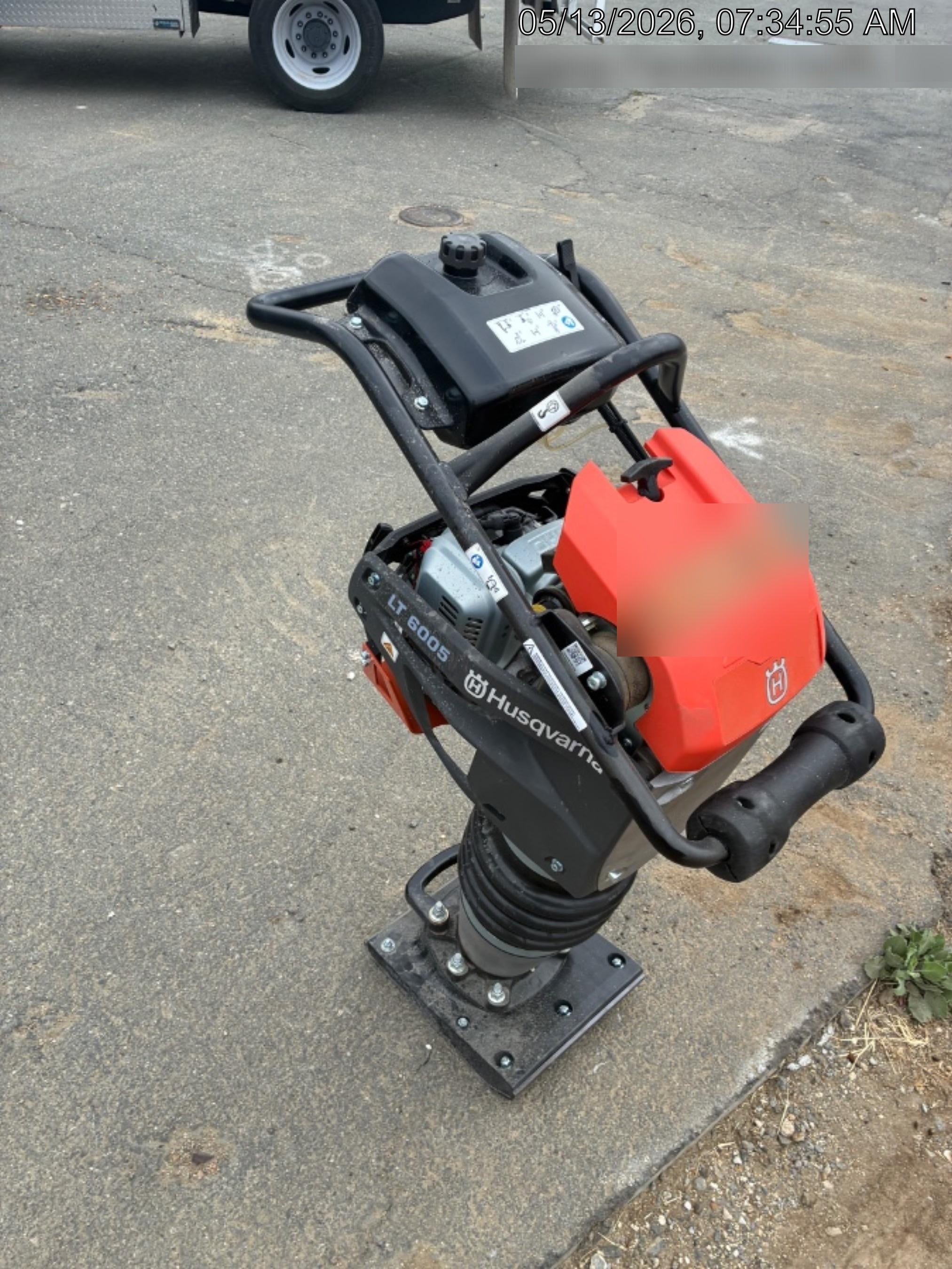 2025 HUSQVARNA LT6005