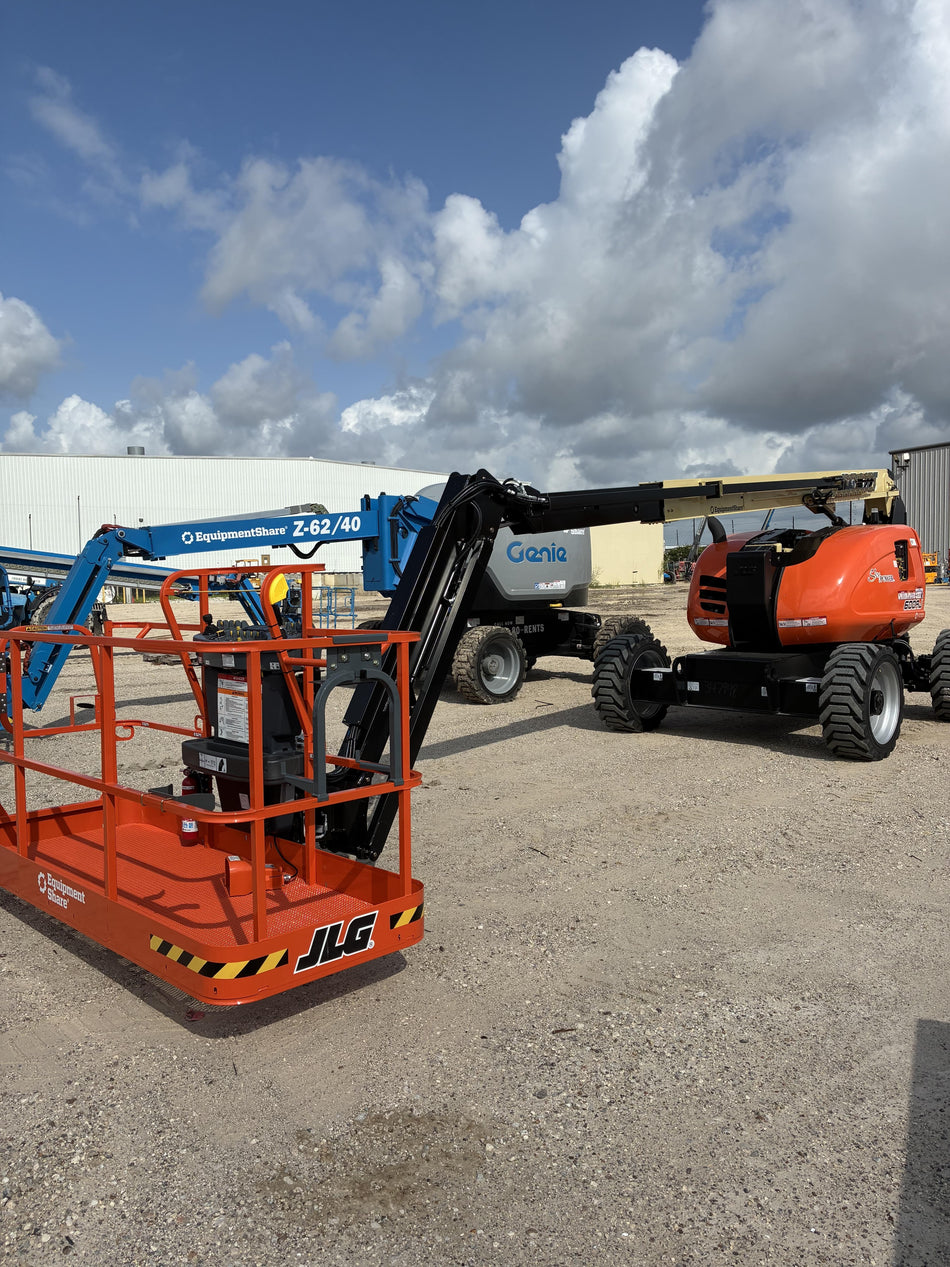 2026 JLG 600AJ