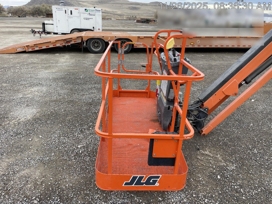 2019 JLG 660SJ