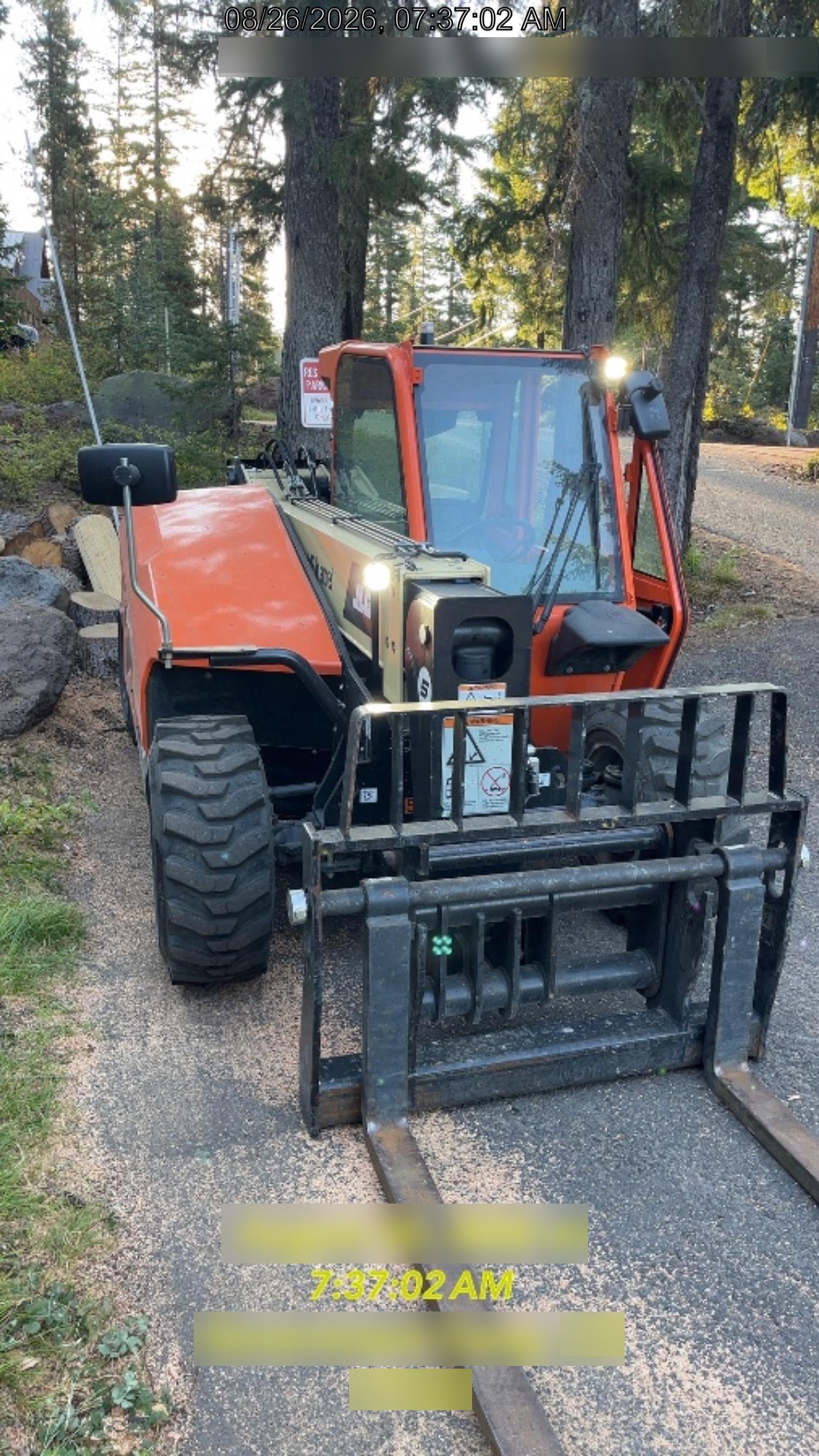 2025 JLG 519