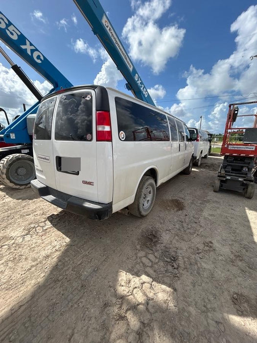 2022 GMC Savana 3500