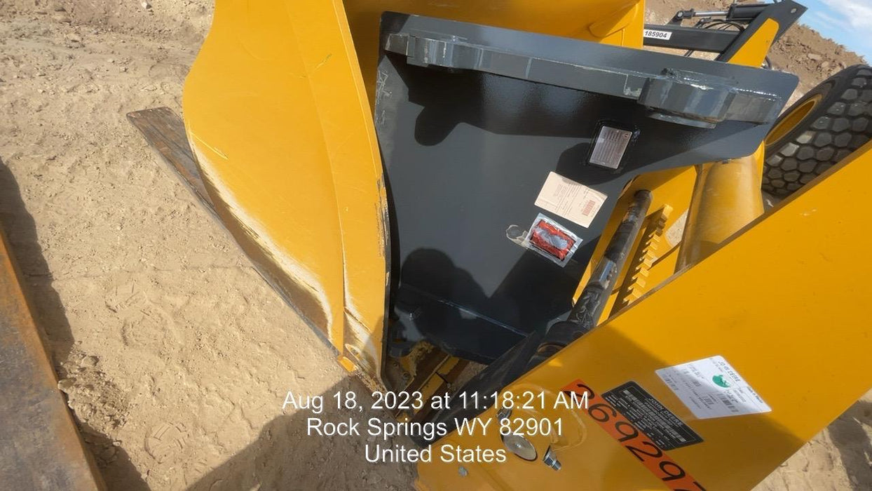 2023 JRB WA250-6 JRB Attachment