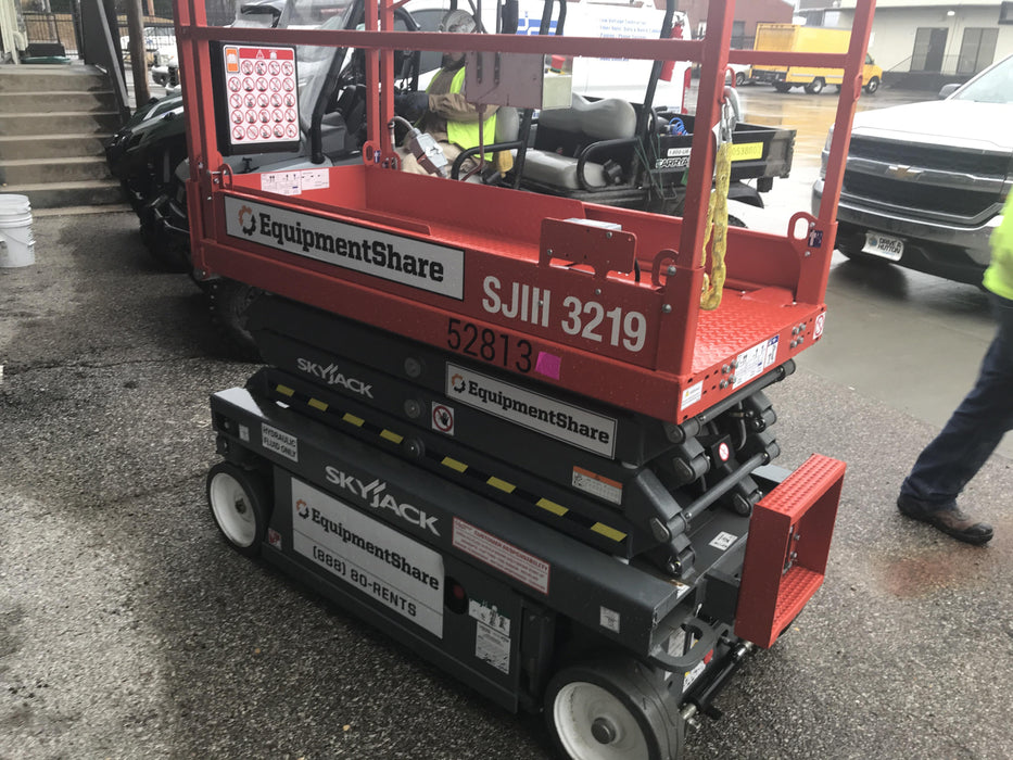 2019 Skyjack SJIII-3219 Standard Options, Trojan Batteries