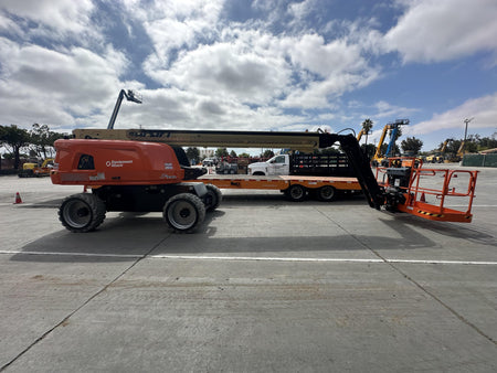 2025 JLG 660SJ