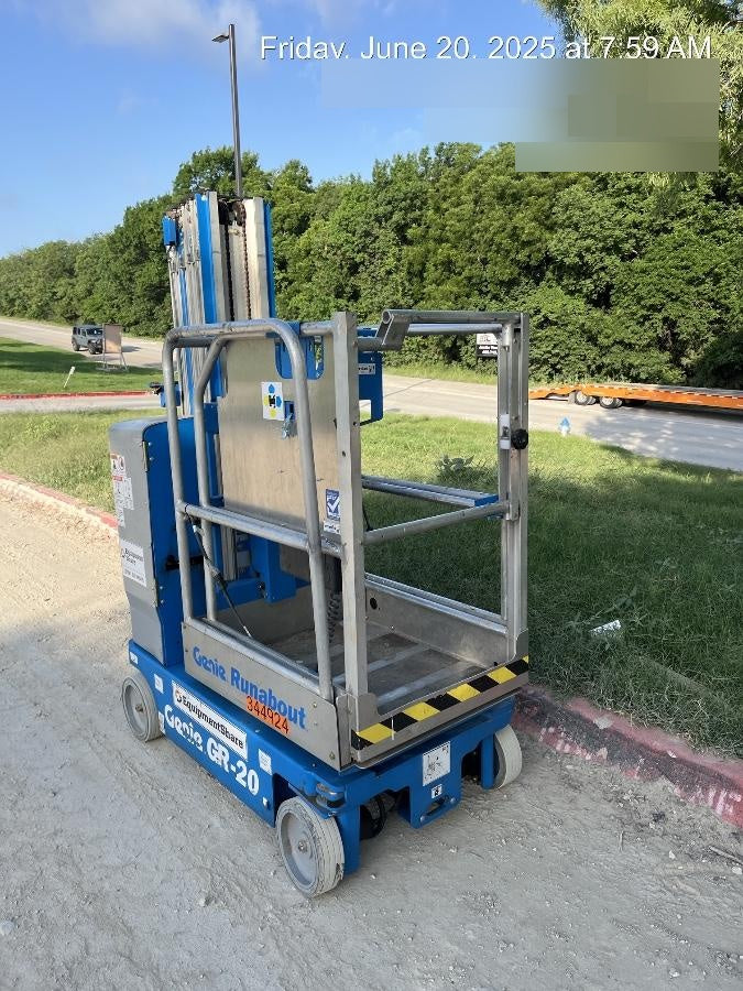 2023 GENIE GR-20