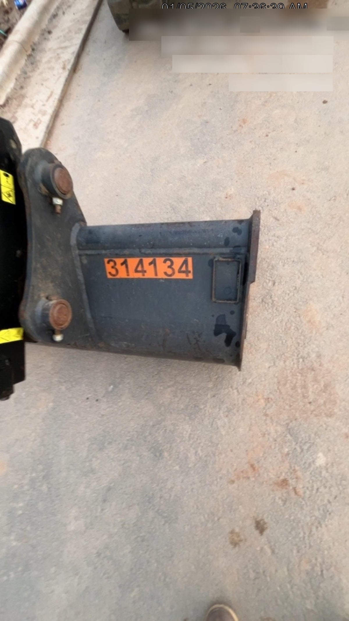 2023 GEITH 48" Grading Swivel Bucket