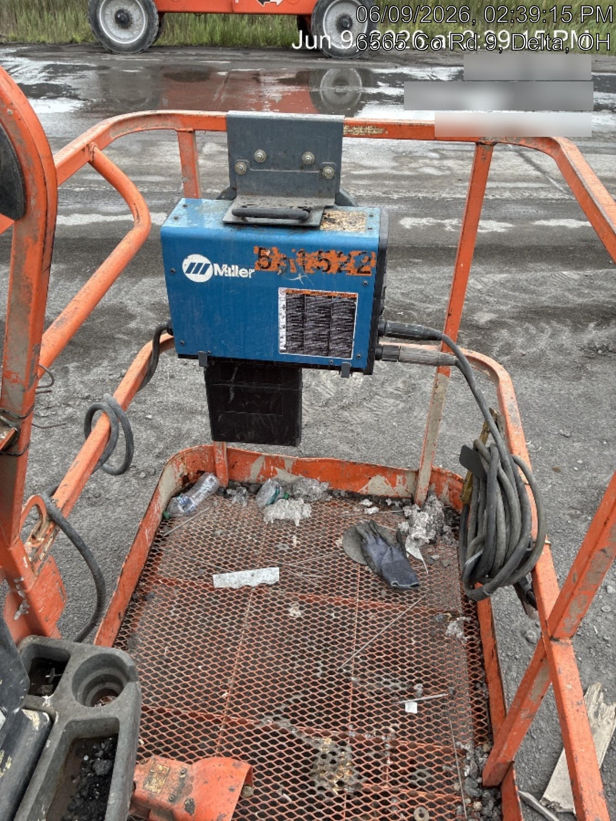 2025 MILLER ELECTRIC CST-282