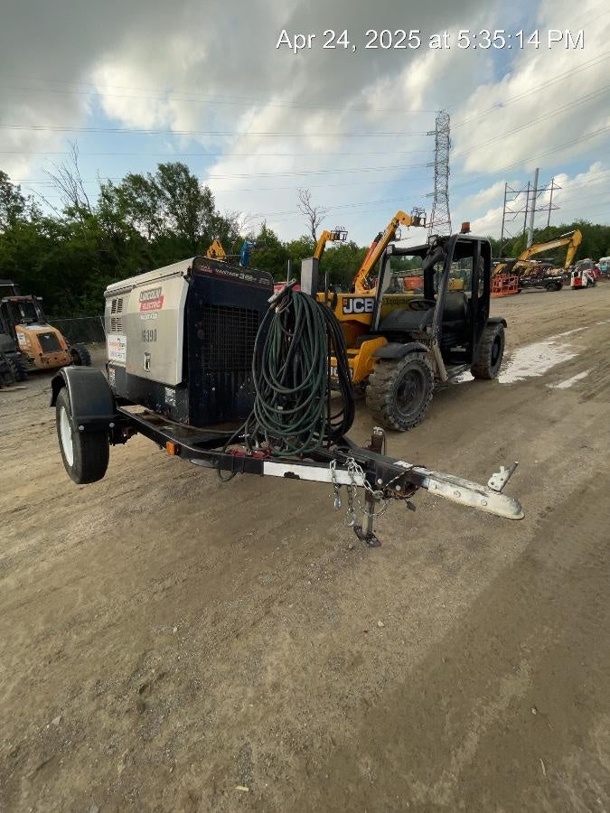 2018 Lincoln Electric Vantage 322 Lincoln Vantage 322 Welder Ready Pak 3 - Vantage 322, Trailer, Fender and light kit, Cable rack