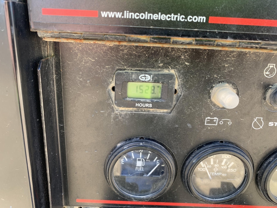 2019 Lincoln Electric Vantage 322 Welder Ready-Pak 3, Two wheel trailer, Fender and Light kit, Cable Rack