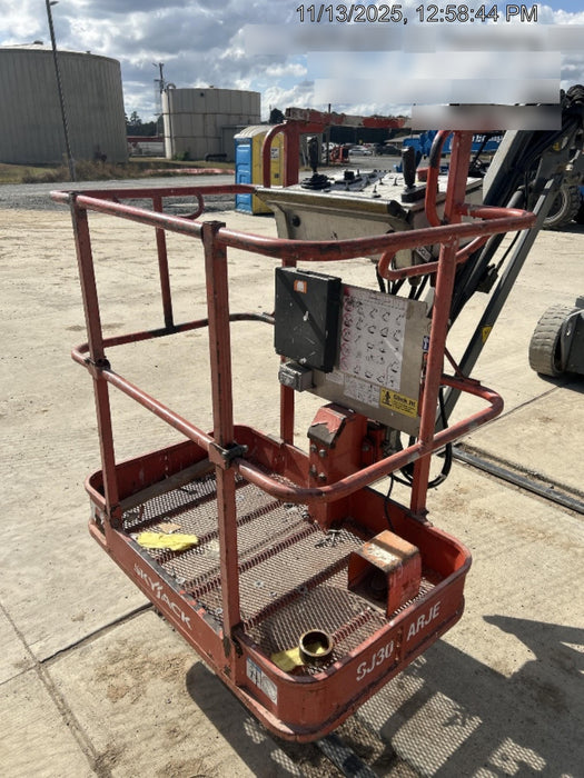 2017 SKYJACK SJ30 AJE