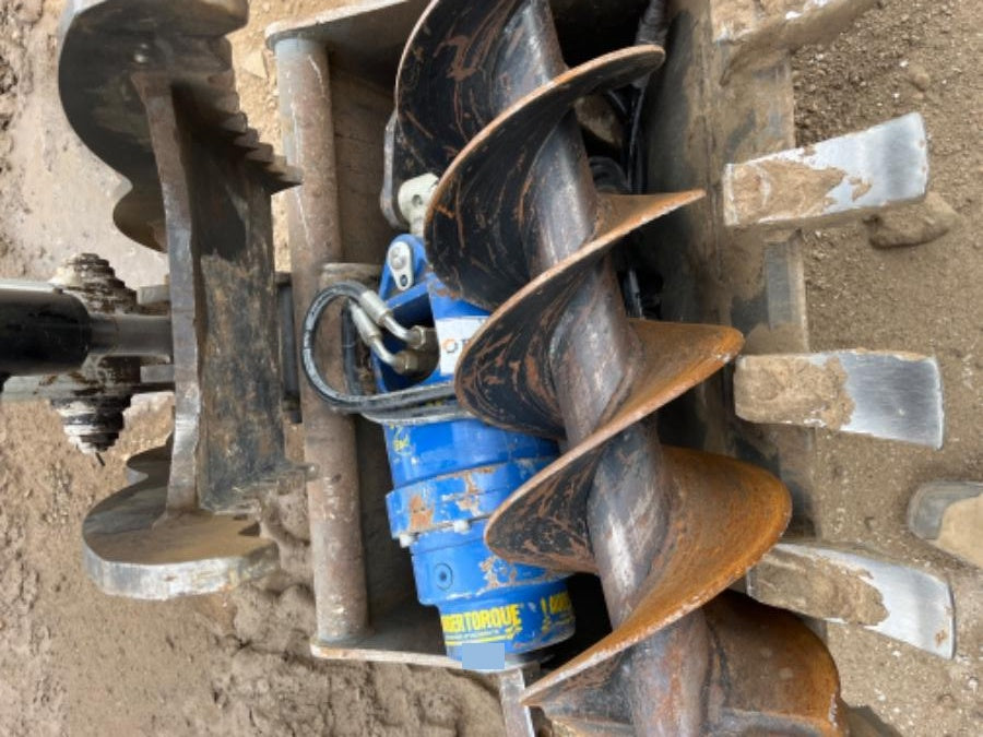 2023 AUGER TORQUE 3300-30
