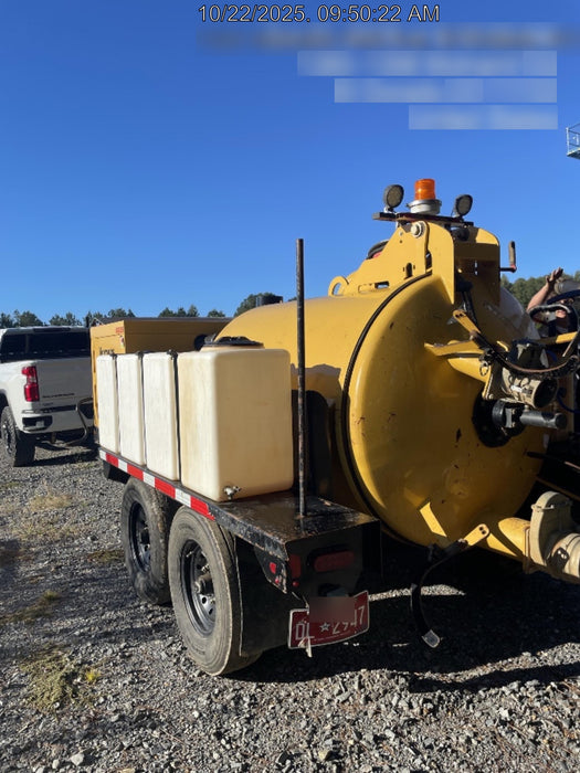 2021 VAC-TRON LP573XDT