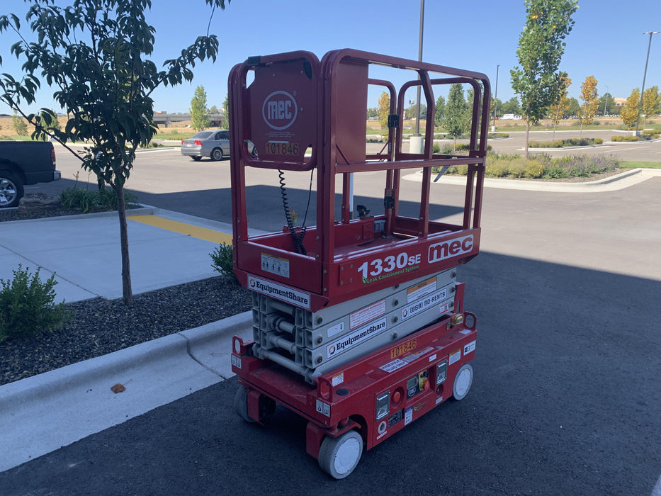 2020 MEC 1330SE Solid NM Tires, Steel Swing out Doors, LCS, Beacon, 900W Invertor