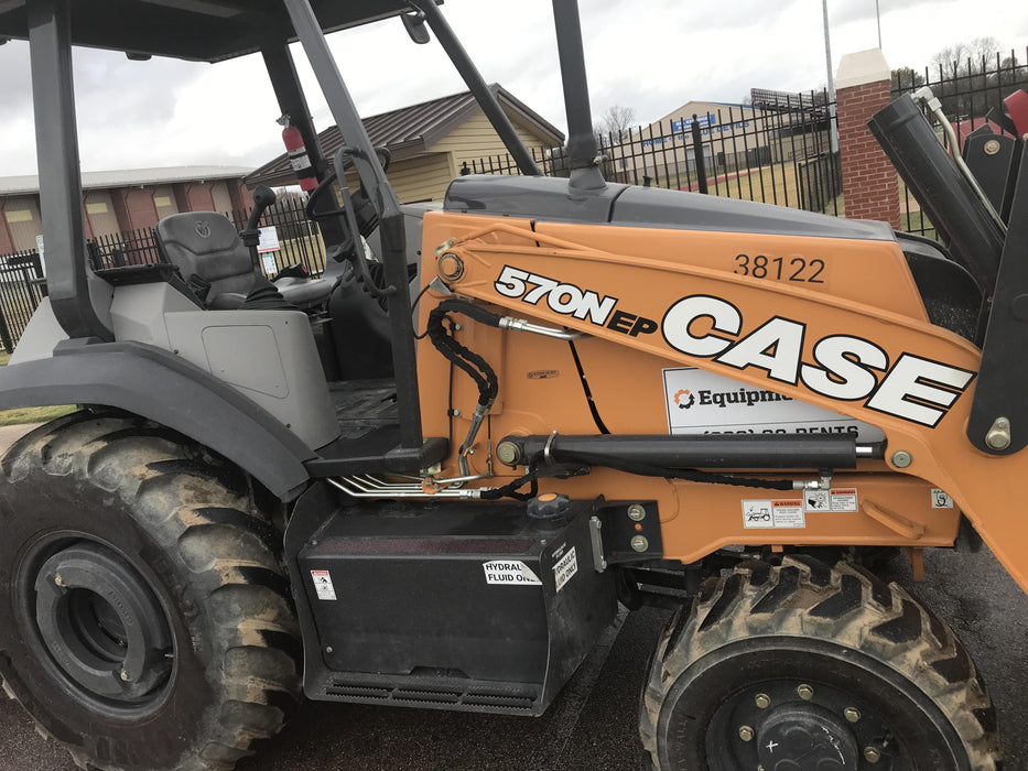 2019 Case 570N EP Canopy, 4WD, GP Front Bucket, Dual Tilt Cylinder, 84" Box Blade w/ Scarifier, Wheel Weights, Beacon