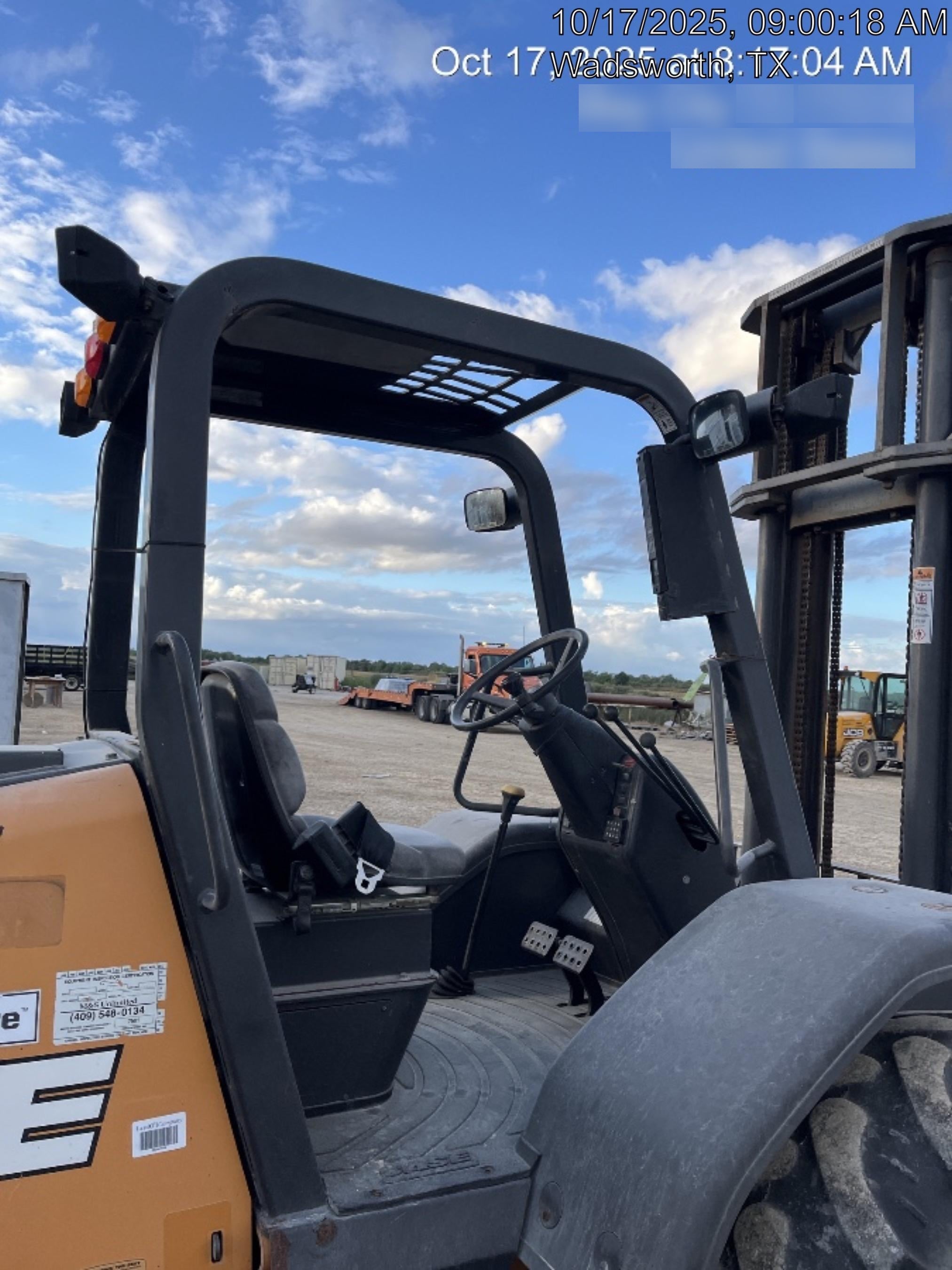 2021 CASE 586H