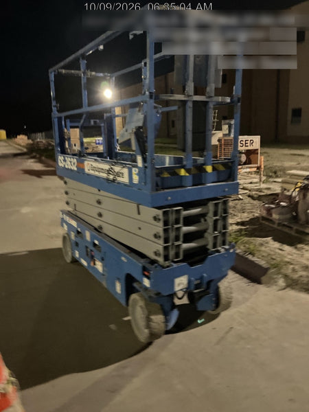 2023 GENIE GS-2632