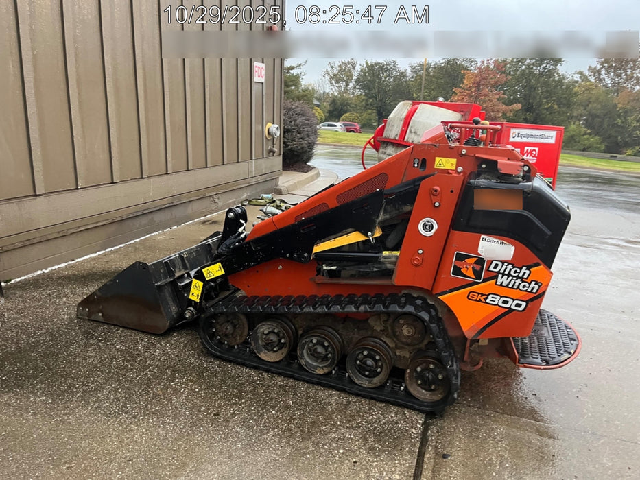 2020 DITCH WITCH SK800A