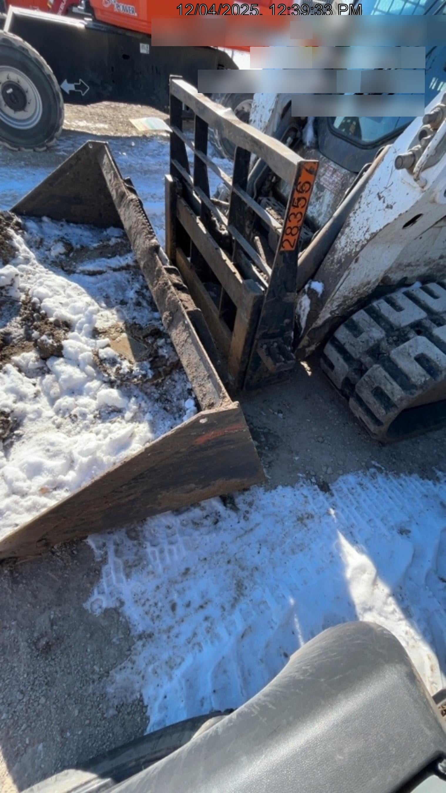 2022 ARROW MATERIAL HANDLING 48" Pallet Forks - Arrow