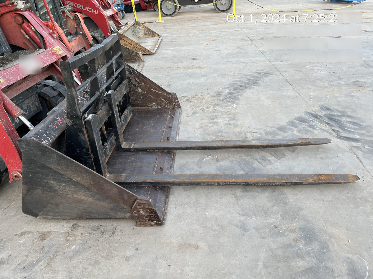 2022 ARROW MATERIAL HANDLING 60" Pallet Forks - Arrow