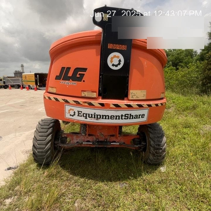 2020 JLG 400S