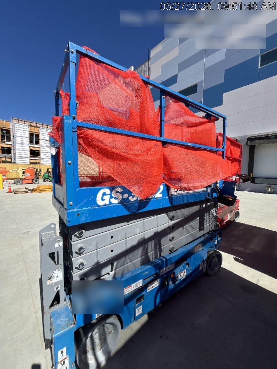 2021 GENIE GS-3232