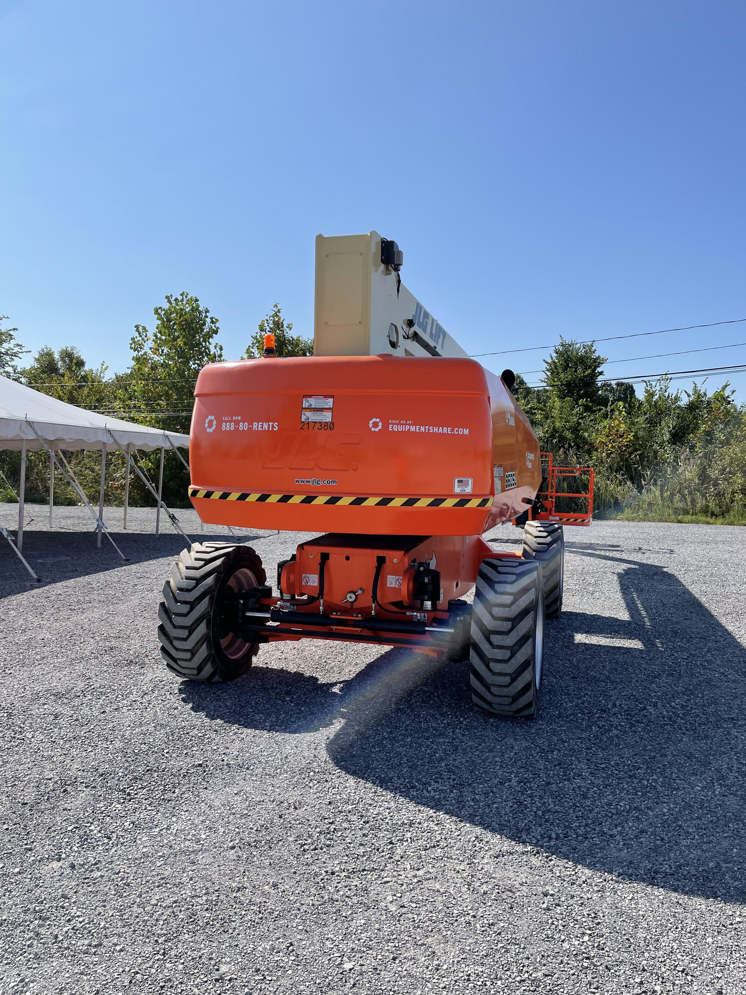 2022 JLG 860SJ
