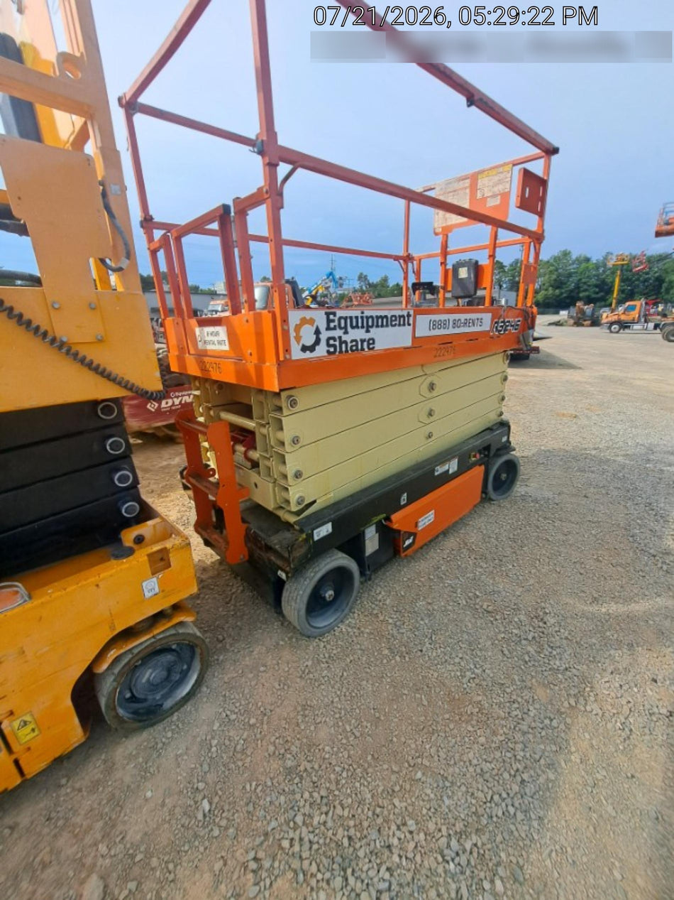 2022 JLG R3246