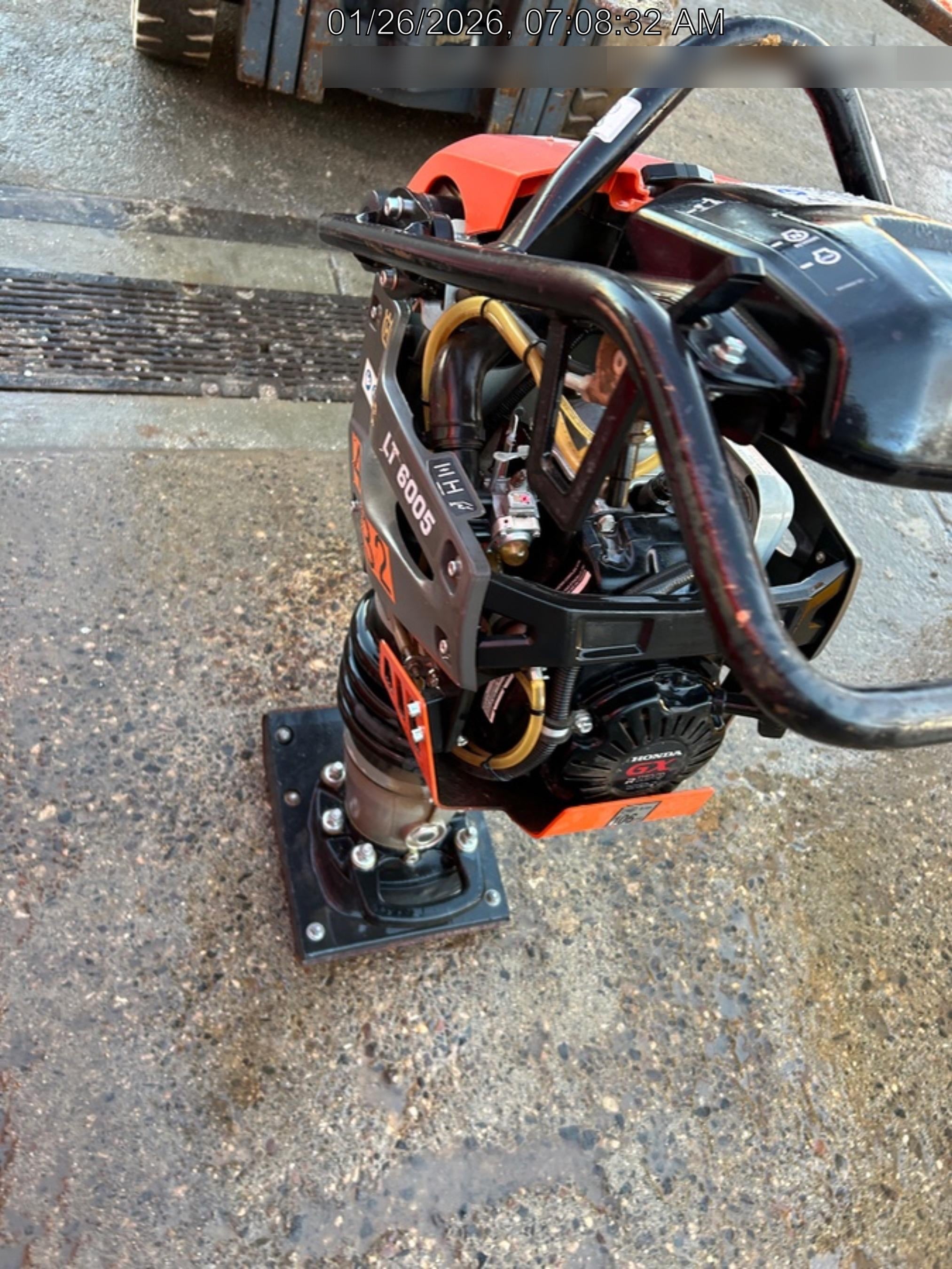 2024 HUSQVARNA LT6005