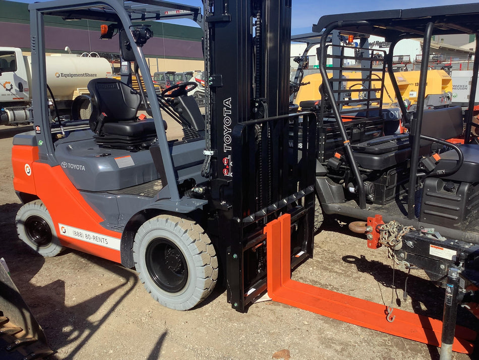 2022 TOYOTA 50-8FGU25