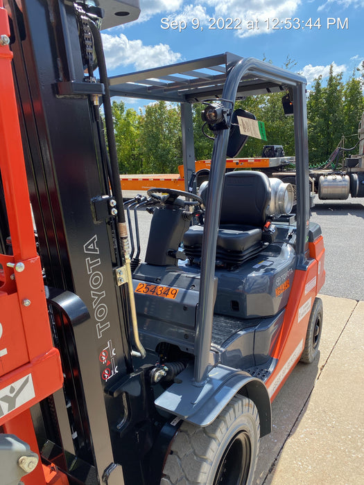 2022 TOYOTA 50-8FGU25