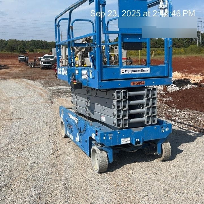 2020 Genie GS-3246 Standard, Folding full height swing gate