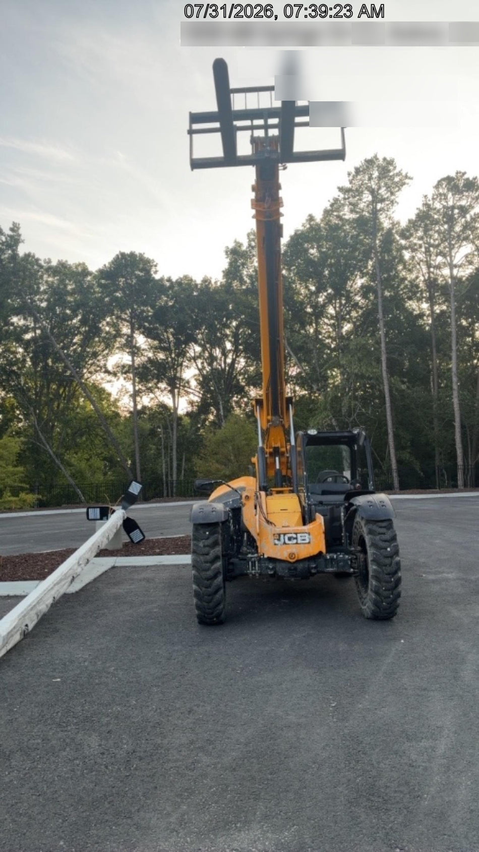 2020 JCB 509-42 Canopy, Solid Tires, Work Lights, Beacon, Aux Hydraulics, Back up Alarm, Lifting Eye, ES Decals